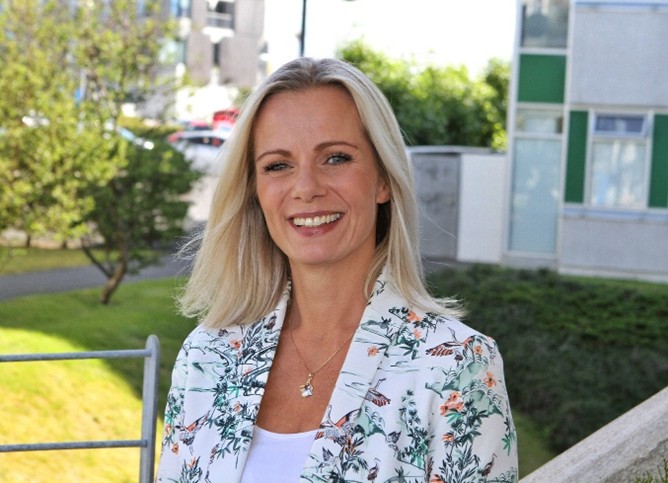 Elísa Guðnadóttir